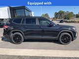 New 2025 Volkswagen Atlas SE image 3