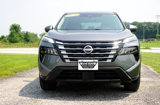 Used 2024 Nissan Rogue SV image 3