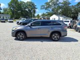 Used 2016 Toyota Highlander XLE image 5