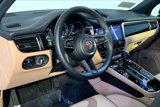 Used 2025 Porsche Macan image 4