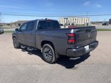 Used 2022 Nissan Frontier SV w/ Technology Package image 3