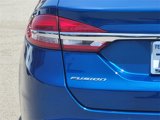 Used 2017 Ford Fusion SE w/ Fusion SE Technology Package image 6