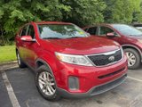 Used 2014 Kia Sorento LX image 3
