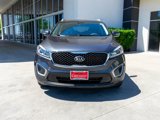 Used 2017 Kia Sorento LX image 2