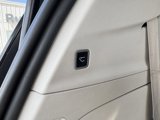 Used 2020 Chrysler Pacifica Touring-L w/ Tire & Wheel Group image 6