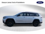Used 2024 Jeep Grand Cherokee L Laredo image 6