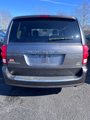 Used 2017 Dodge Grand Caravan SXT image 4