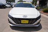 Used 2021 Hyundai Elantra SEL w/ Convenience + Premium Package image 2