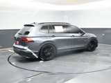 Used 2021 Volkswagen Tiguan SE w/ Panoramic Sunroof Package image 5