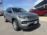 Used 2022 Jeep Compass Latitude w/ Convenience Group image 2