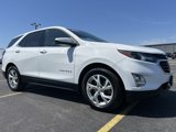 Used 2018 Chevrolet Equinox LT image 3