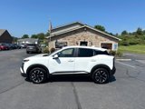 Used 2025 Nissan Kicks SV image 2