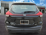 Used 2024 Nissan Kicks SV image 5