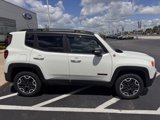Used 2016 Jeep Renegade Trailhawk image 4