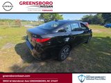 Used 2021 Nissan Versa SV image 3