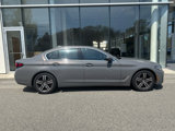 Certified 2022 BMW 530i xDrive w/ Premium Package image 3