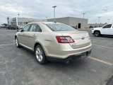 Used 2018 Ford Taurus SE image 3