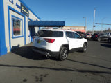 Used 2018 GMC Acadia SLT image 4