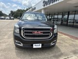 Used 2017 GMC Yukon SLT image 2