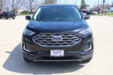 Used 2023 Ford Edge Titanium image 2