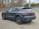 Used 2024 Porsche Macan image 2
