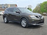 Used 2014 Nissan Rogue SV image 3