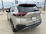 Used 2022 Nissan Rogue SL w/ SL Premium Package image 5