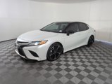 Used 2020 Toyota Camry XSE image 3