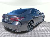 Used 2019 Toyota Camry SE image 3