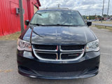 Used 2016 Dodge Grand Caravan SXT image 2