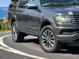 Used 2015 Lincoln Navigator 2WD image 3