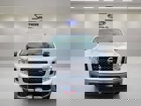 Used 2019 Nissan Titan SV image 2