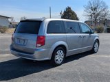 Used 2019 Dodge Grand Caravan SE image 3