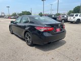 Certified 2019 Toyota Camry SE image 3