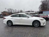 Used 2019 Lexus ES 350 image 4