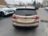 Used 2018 Chevrolet Equinox LT image 4