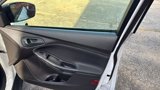 Used 2016 Ford Focus S image 5
