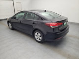 Used 2017 Kia Forte LX image 3