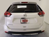 Used 2017 Nissan Rogue SV image 5