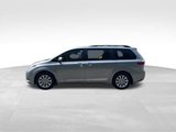 Used 2016 Toyota Sienna LE image 2