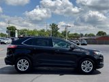 Used 2019 Ford Edge SEL w/ Equipment Group 201A image 4