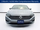 Used 2021 Volkswagen Jetta SE image 2