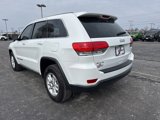 Used 2018 Jeep Grand Cherokee Laredo image 3