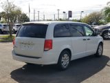 Used 2019 Dodge Grand Caravan SE w/ UConnect Hands-Free Group image 4