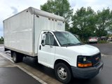 Used 2004 GMC Savana 3500 image 2