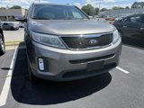 Used 2015 Kia Sorento LX image 2
