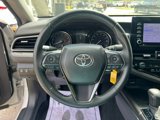 Used 2024 Toyota Camry SE image 5