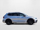 Used 2022 Volkswagen Tiguan SE R-Line image 4