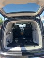 Used 2023 Chrysler Pacifica Touring-L image 4