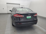 Used 2020 Ford Fusion SE image 6